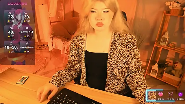 LilithNelson online show from 09-11-25, 05:57