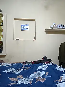 RAYI Queen 2 online show from 03-26-26, 10:40