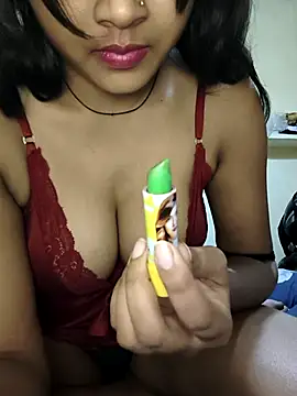 RAYI Queen 2 online show from 01-31-26, 07:23