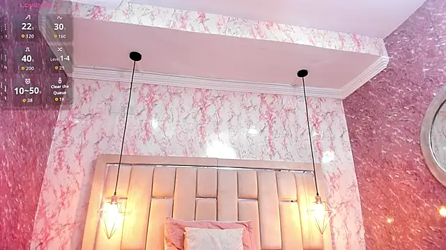 Snapshot of WILD_FIREE_ chatting on 09-26-25, 07:32 WILD FIREE  online show from 09-26-25, 07:32