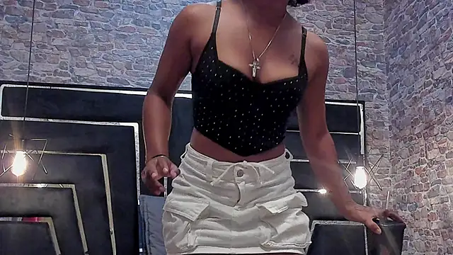 WILD FIREE  online show from 02-28-26, 08:08