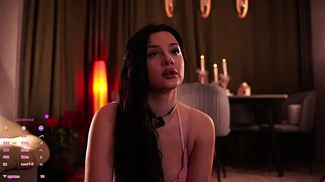 MaryHols online show from 11-22-25, 04:17