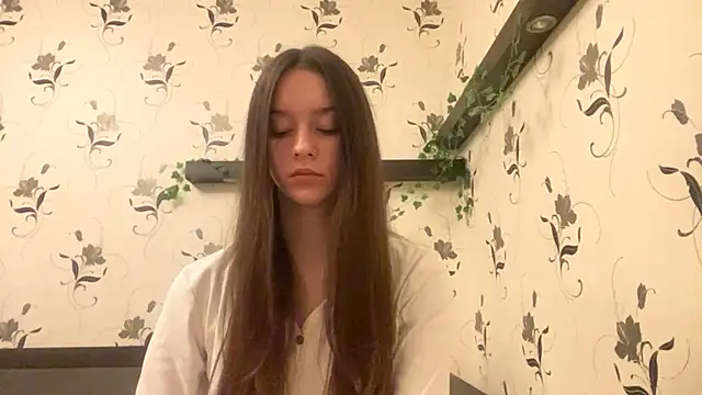 AshleyEady online show from 10-02-25, 09:18