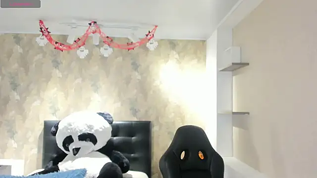 Saya Amaretto1 online show from 10-16-25, 07:11