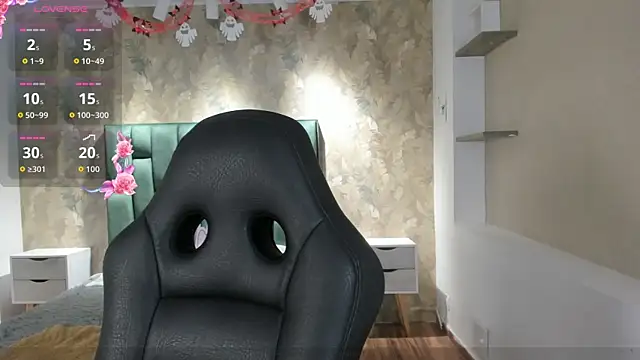 Saya Amaretto1 online show from 10-29-25, 07:13