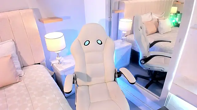 manyaa  online show from 02-12-26, 07:35