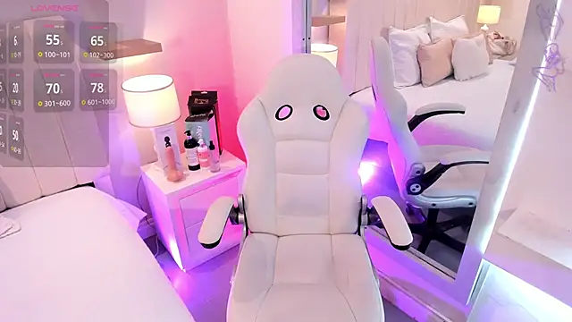 manyaa  online show from 03-23-26, 07:47