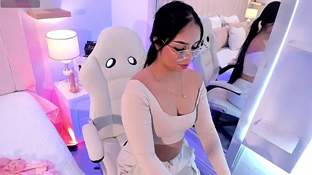 manyaa  online show from 03-20-26, 07:26