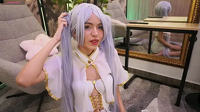 NamiKimura online show from 10-18-25, 05:15