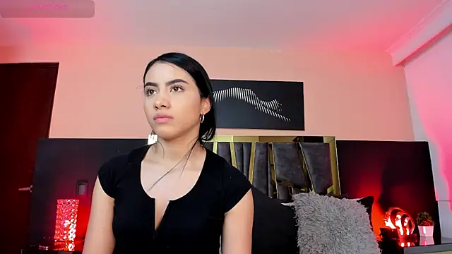 Snapshot of ScarletTorres chatting on 10-04-25, 03:02 ScarletTorres online show from 10-04-25, 03:02