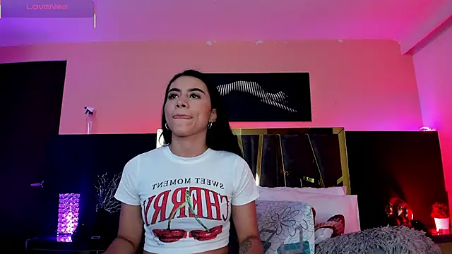 ScarletTorres online show from 11-21-25, 06:07