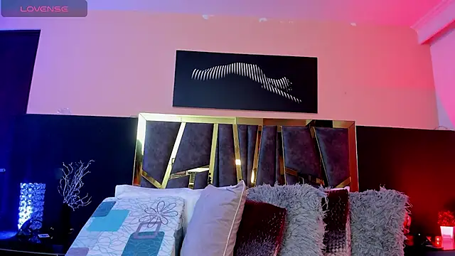 ScarletTorres online show from 11-23-25, 04:39