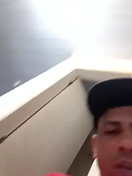 Snapshot of paulinhogostosinho chatting on 01-18-26, 04:16 paulinhogostosinho online show from 01-18-26, 04:16