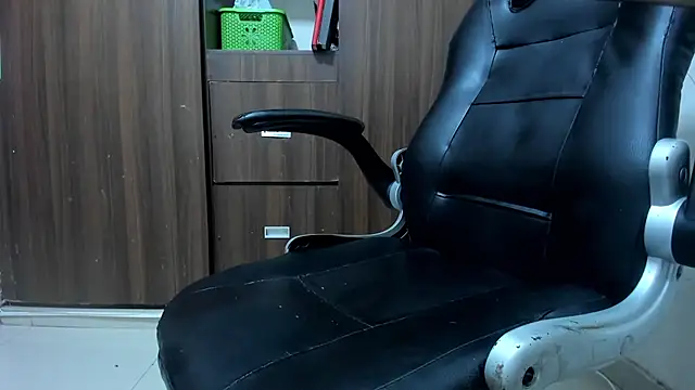 miss bigcockts online show from 05-02-26, 06:13