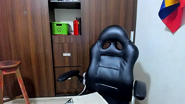 miss bigcockts online show from 04-28-26, 12:53