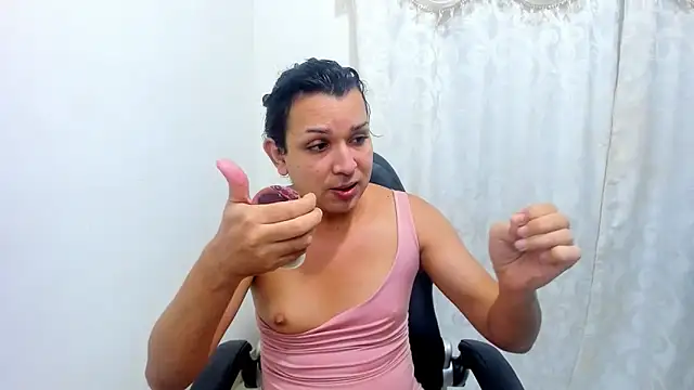 miss bigcockts online show from 09-22-25, 10:32