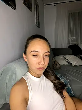 CristinaSww online show from 10-17-25, 06:32