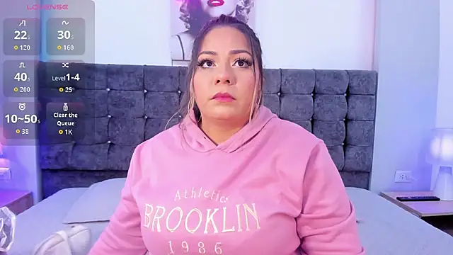 isabella horney  online show from 10-04-25, 05:36