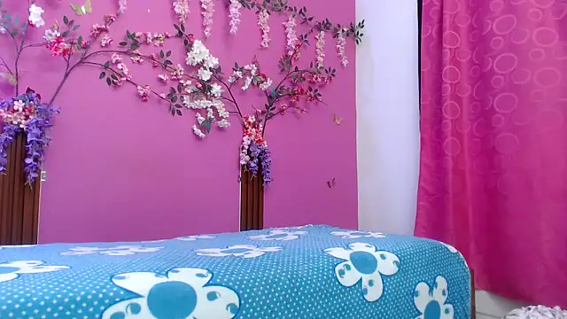 skinnybarbie022 online show from 05-31-26, 12:16