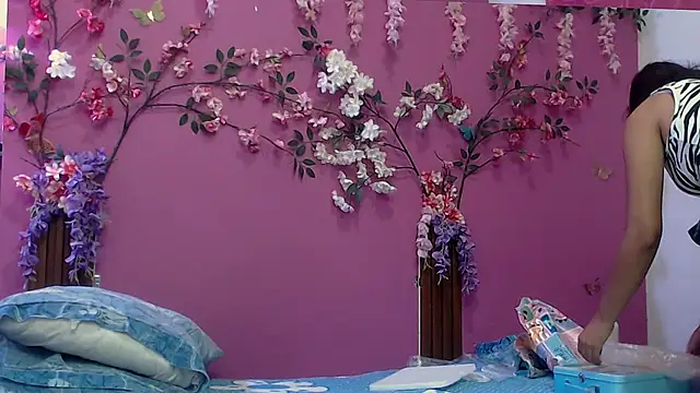 skinnybarbie022 online show from 01-08-26, 11:44