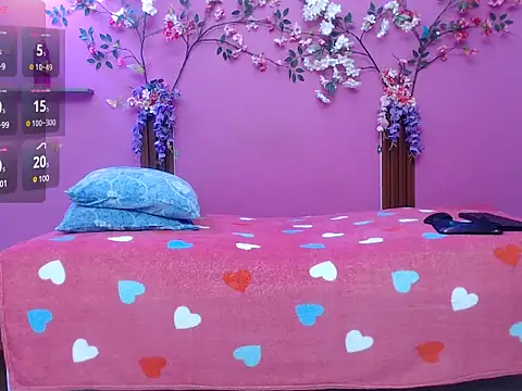skinnybarbie022 online show from 06-15-26, 01:06
