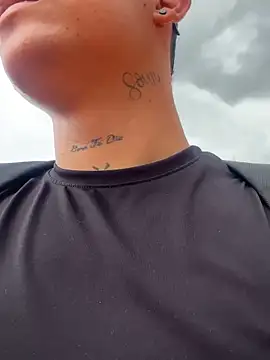 Kurtxxx22 online show from 02-02-26, 07:02