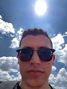 Kurtxxx22 online show from 03-15-26, 03:52