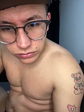 Kurtxxx22 online show from 12-15-25, 02:50