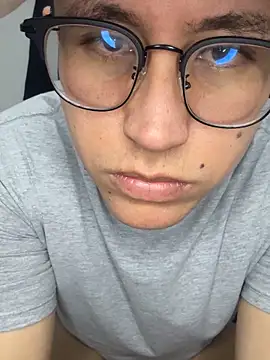 Kurtxxx22 online show from 11-20-25, 04:46