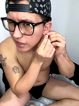 Kurtxxx22 online show from 11-11-25, 09:09