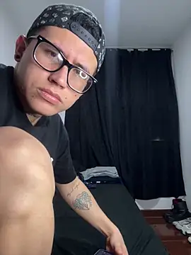 Kurtxxx22 online show from 11-09-25, 01:09