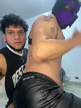 Kurtxxx22 online show from 05-18-26, 06:18