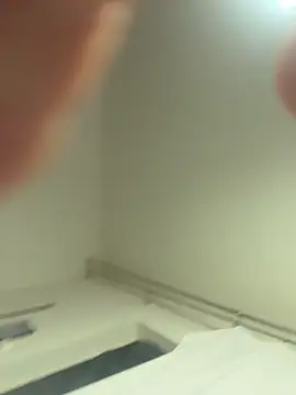 AndreDox online show from 04-06-26, 01:23