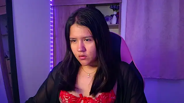 Oliviawatson1 online show from 01-18-26, 10:51