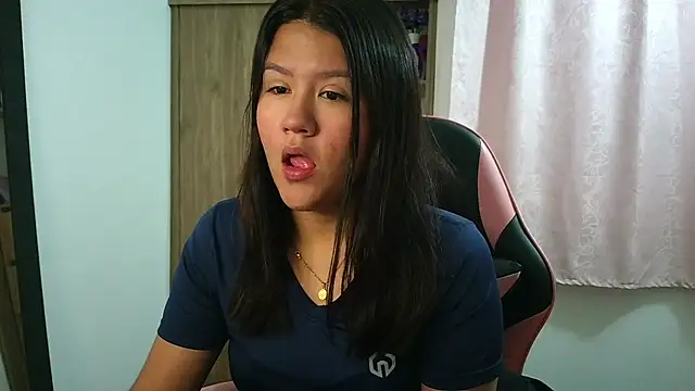 Oliviawatson1 online show from 01-17-26, 12:20