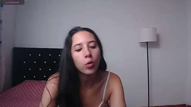 lilacream online show from 09-25-25, 02:56