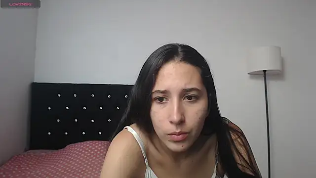 lilacream online show from 10-09-25, 02:17