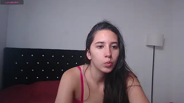 lilacream online show from 10-27-25, 03:24