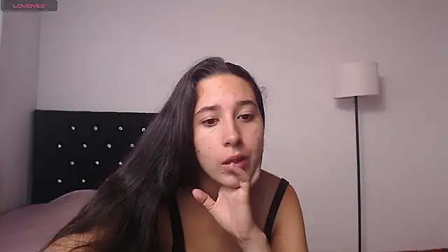 lilacream online show from 10-06-25, 03:13