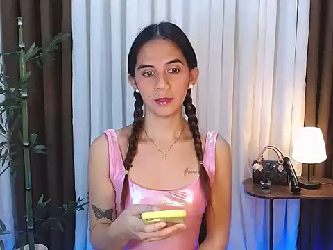 xPrecuioseChesca online show from 11-05-25, 01:52