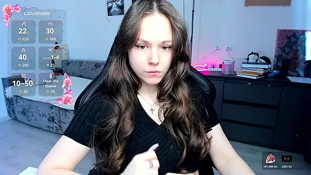 cute little ass online show from 02-28-26, 06:57