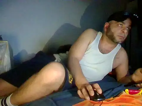 Snapshot of SmokedAlloy2 chatting on 02-07-26, 04:15 SmokedAlloy2 online show from 02-07-26, 04:15