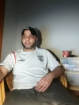 Snapshot of SmokedAlloy2 chatting on 12-19-25, 12:25 SmokedAlloy2 online show from 12-19-25, 12:25