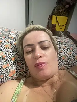 Snapshot of Alerquinasc chatting on 12-03-25, 09:47 Alerquinasc online show from 12-03-25, 09:47