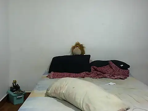 MeganAndMaxxh online show from 11-12-25, 11:52