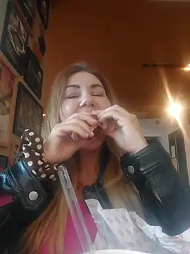 Alisasexxh online show from 05-07-26, 01:58