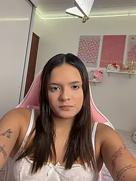 Snapshot of rayssabjj chatting on 03-10-26, 12:47 rayssabjj online show from 03-10-26, 12:47