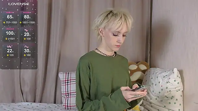 Snapshot of NextVibe_ chatting on 02-11-26, 05:02 NextVibe online show from 02-11-26, 05:02