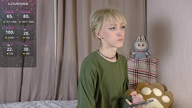 Snapshot of NextVibe_ chatting on 02-17-26, 04:26 NextVibe online show from 02-17-26, 04:26