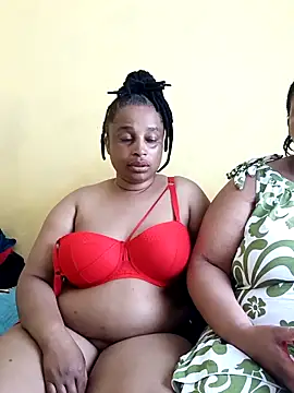 Prettyboobiesx online show from 12-18-25, 08:19